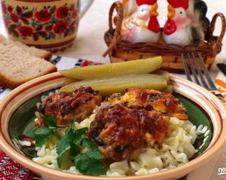 Шампиньоны со свининой в духовке