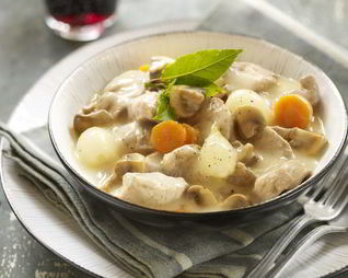 Тушеные вешенки со сметаной