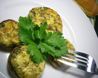 Закусочные фаршированные шампиньоны