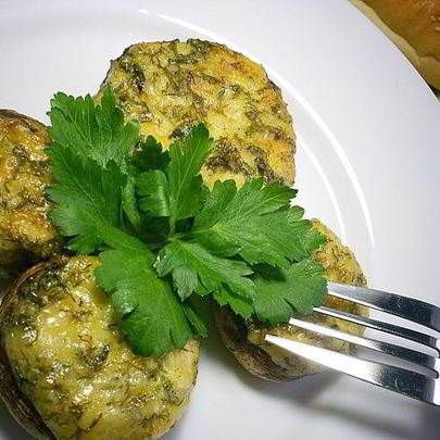 Закусочные фаршированные шампиньоны