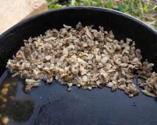 Жаренные строчки на сковороде