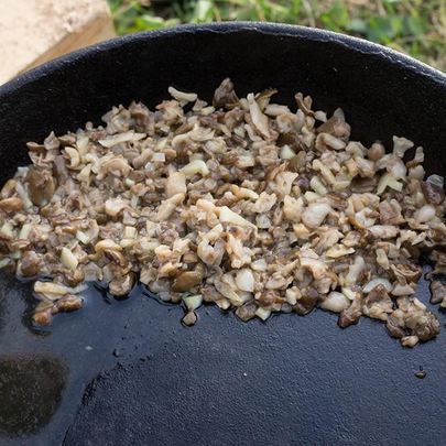 Жаренные строчки на сковороде