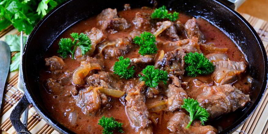 Рецепт гуляша из говядины с подливкой