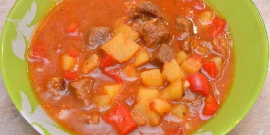 Рецепт гуляша из говядины в мультиварке