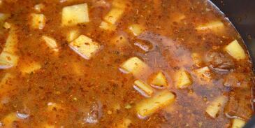 гуляш из говядины в мультиварке