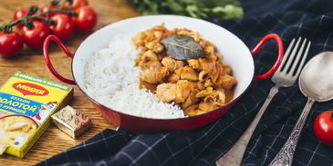 гуляш из курицы с овощами