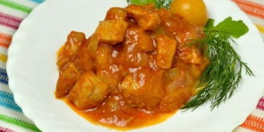 Рецепт гуляша из свинины на сковороде