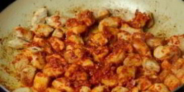 гуляш из свинины на сковороде