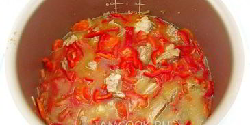 гуляш из свинины по-мадьярски в мультиварке