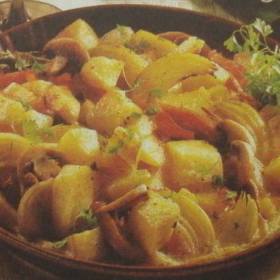 Гуляш по-бургундски