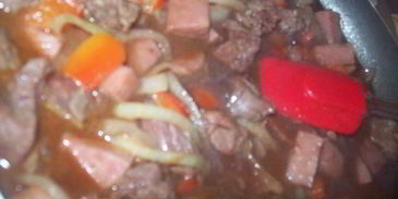 гуляш по-немецки с перцем