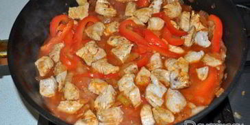 гуляш с мясом индейки