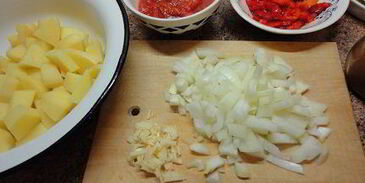 суп-гуляш остренький