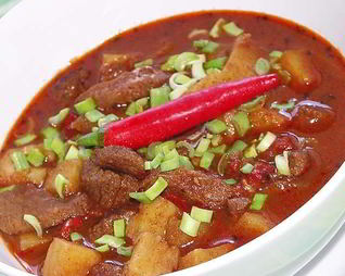 Суп-гуляш по-венгерски