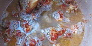 венгерский суп-гуляш в хлебе