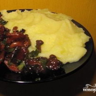 Картофельное пюре с лисичками