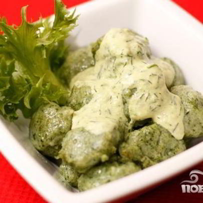 Картофельные клецки со шпинатом