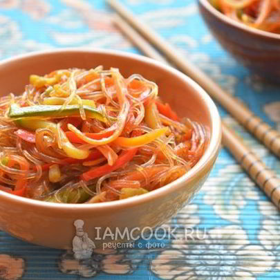 Китайская лапша с овощами