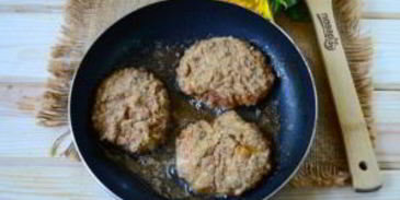 котлеты из кабачков и фарша жареные