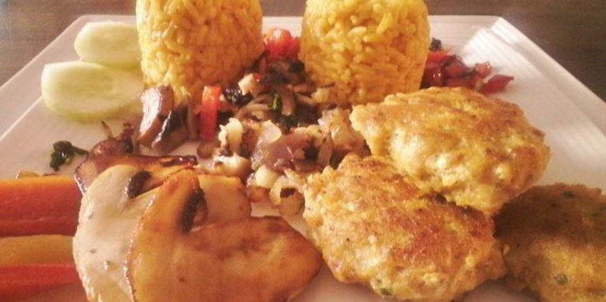 Рецепт котлет из путассу с рисом и овощами