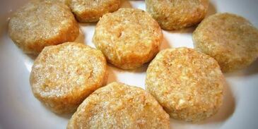 куриные котлеты с отрубями и сельдереем