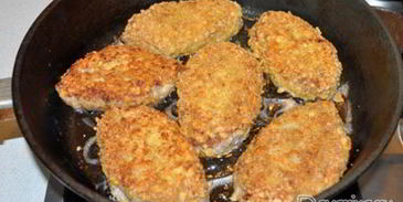 мясные котлеты в хрустящей панировке