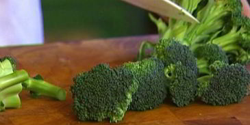 паровые котлетки из индейки с брокколи