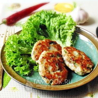 Рыбные котлеты с сыром и грибами