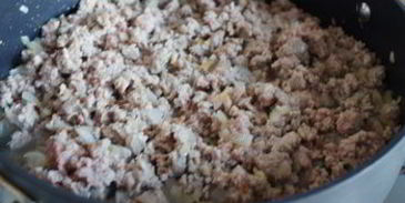 лазанья с индейкой и шпинатом