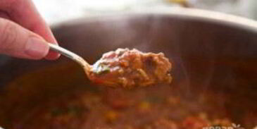 лазанья с томатным соусом