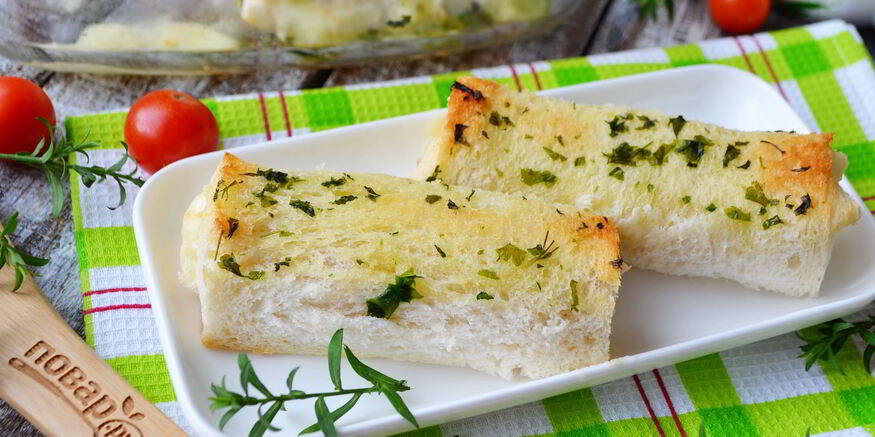 Рецепт рулета лазанья в чесночном хлебе