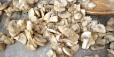 макароны с грибами и курицей