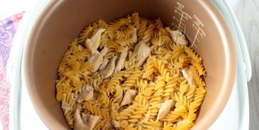 макароны с курицей в мультиварке