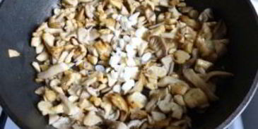 макароны с вешенками