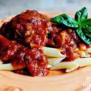 Рецепт Пасты Пенне с курицей и соусом Маринара