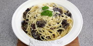 паста с грибами в сливочном соусе