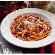 Рецепт Пасты с грудинкой, чесноком и помидорами