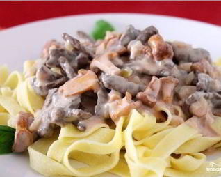 Паста с лисичками в сметане