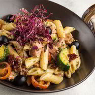 Рецепт Пасты с овощами и тунцом