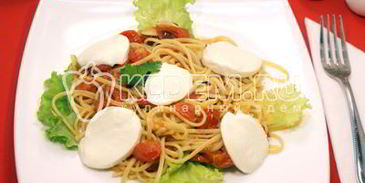 паста с помидорами черри