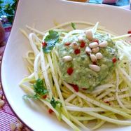 Рецепт Спагетти из кабачка под соусом из авокадо