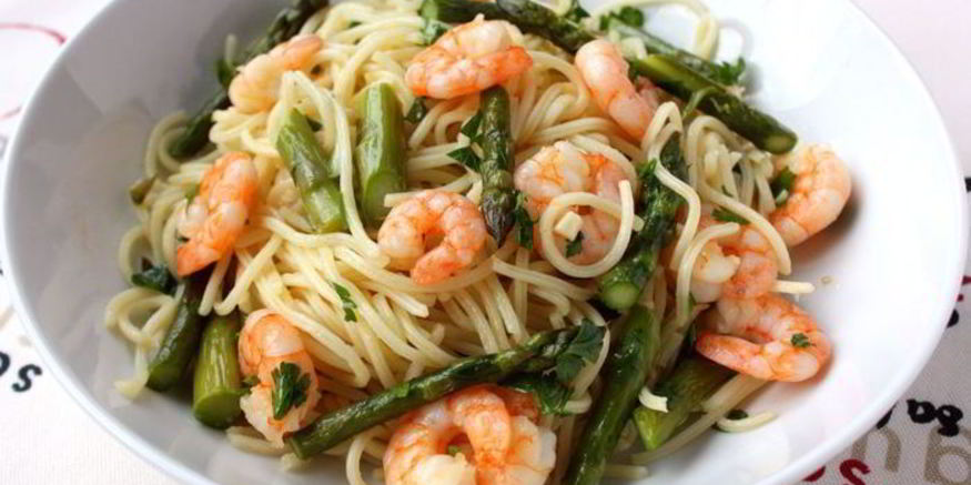Рецепт спагетти с креветками и спаржей