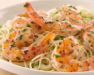 Спагетти с морепродуктами в сливочном соусе