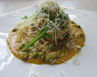 Спагетти с соусом из кабачков