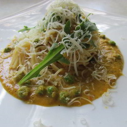 Спагетти с соусом из кабачков