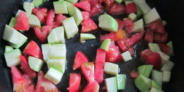 спагетти с соусом из кабачков