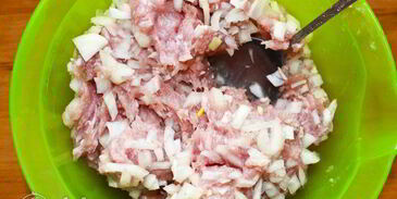 манты на сковороде