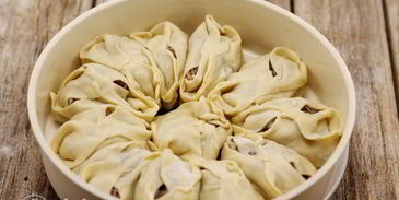 манты с бараниной