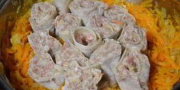 манты в сковороде