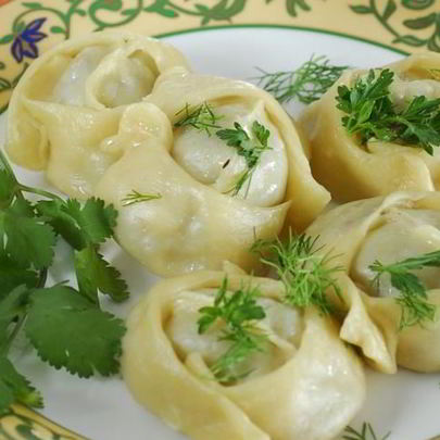 Узбекские манты с фаршем в мультиварке